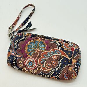 Vera Bradley Kensington Zip Top Wristlet Interior Pocket Quilted Retired Pouch